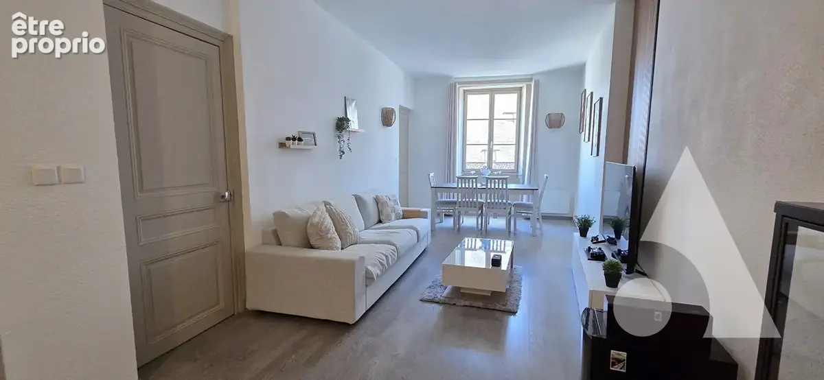 Appartement Dole 3 pièce(s) 70 m2 + vue collégiale - photo 3