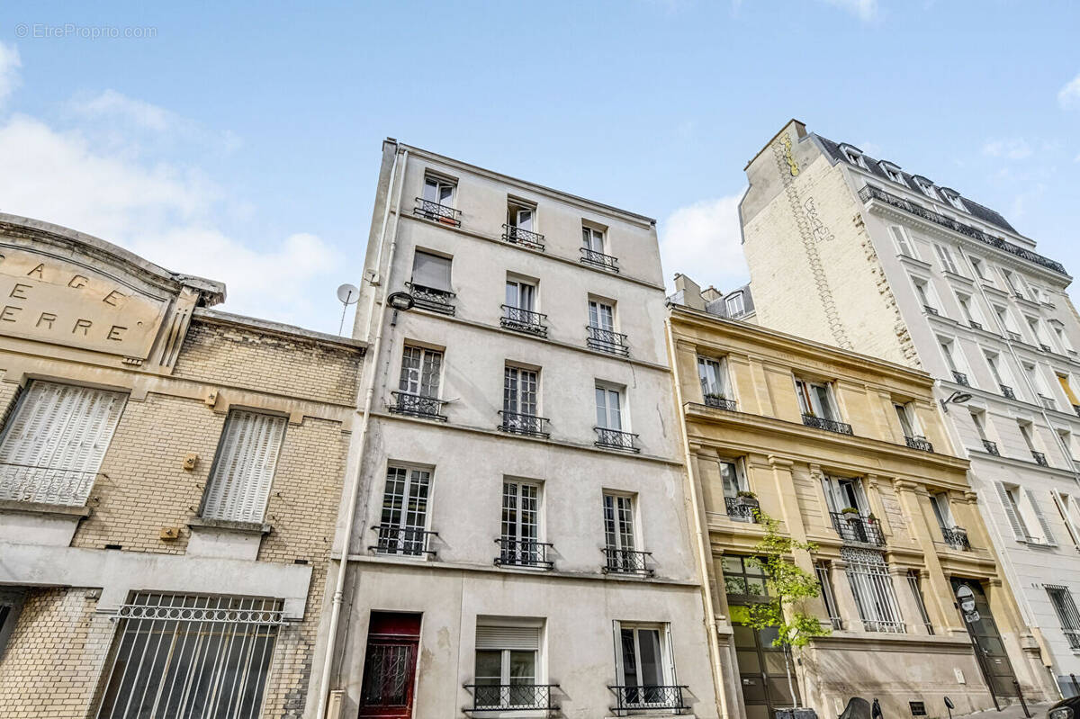 Appartement à PARIS-19E