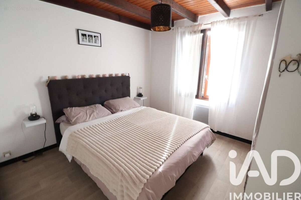 Maison 100 m² à La Clotte  - photo 9