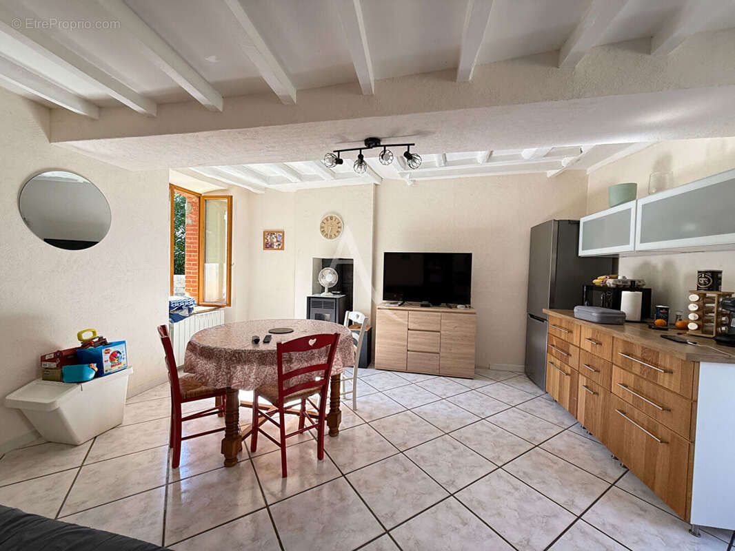 Maison à LE CHATELET-EN-BRIE