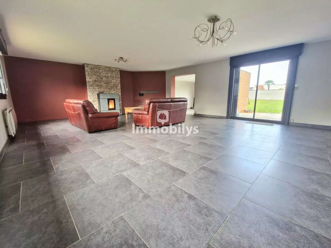 Maison à MARCHIENNES