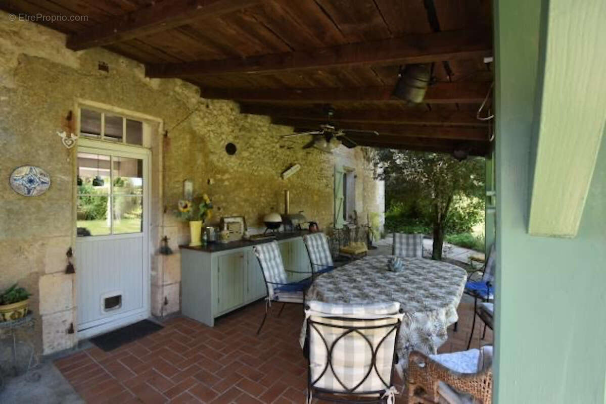 Maison à VANXAINS