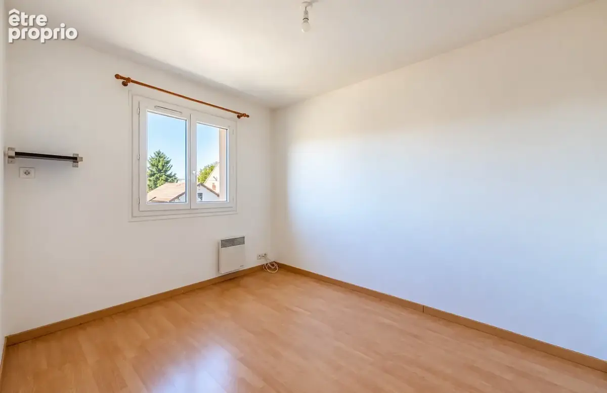 T2 - 49 m² avec balcon et parking – Petite copropriété au calme - photo 8