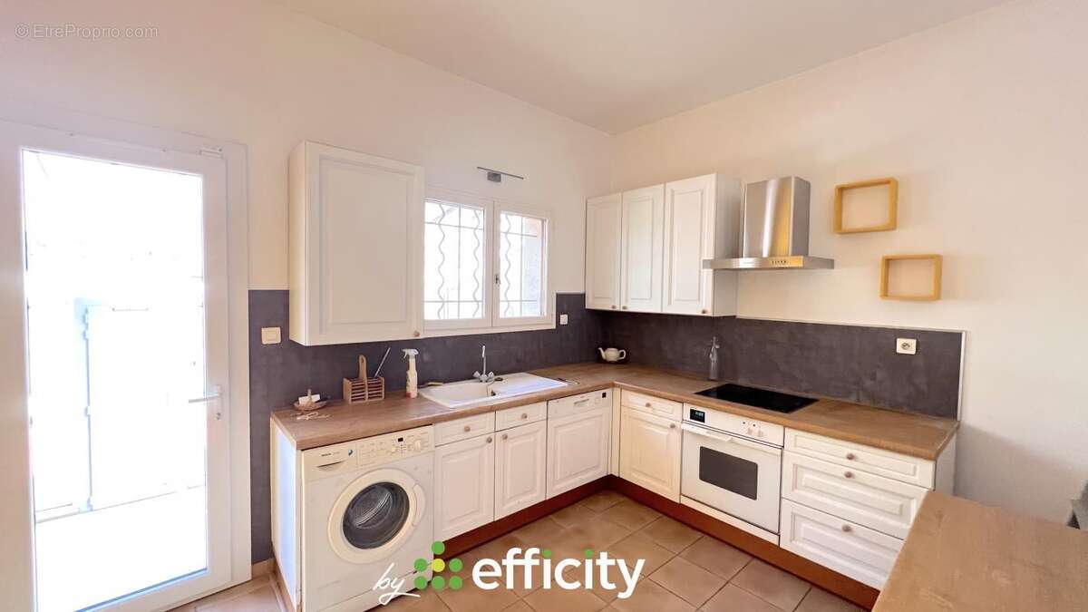 Maison à MARSEILLE-4E