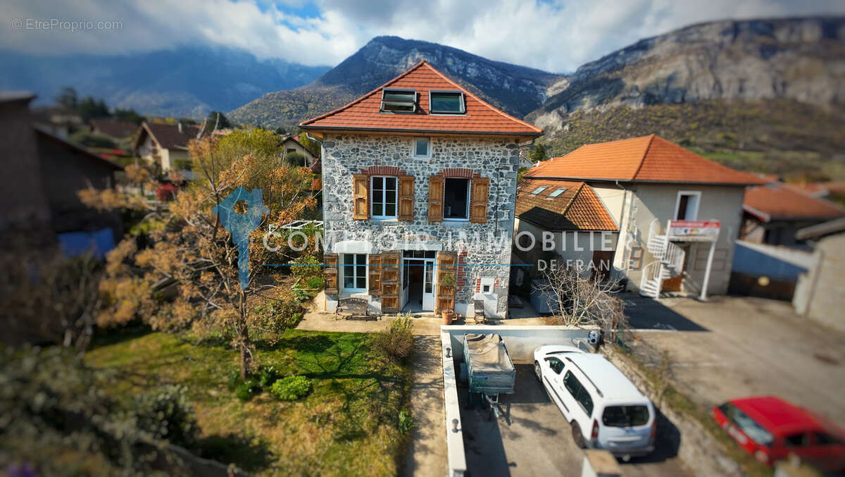 Maison à BERNIN