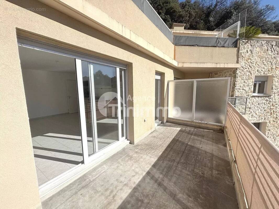 Appartement à SAINT-ANDRE-DE-LA-ROCHE