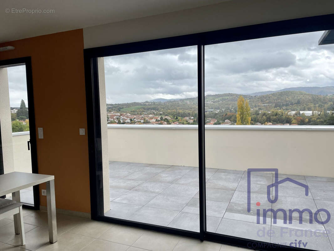 Appartement à LA TALAUDIERE