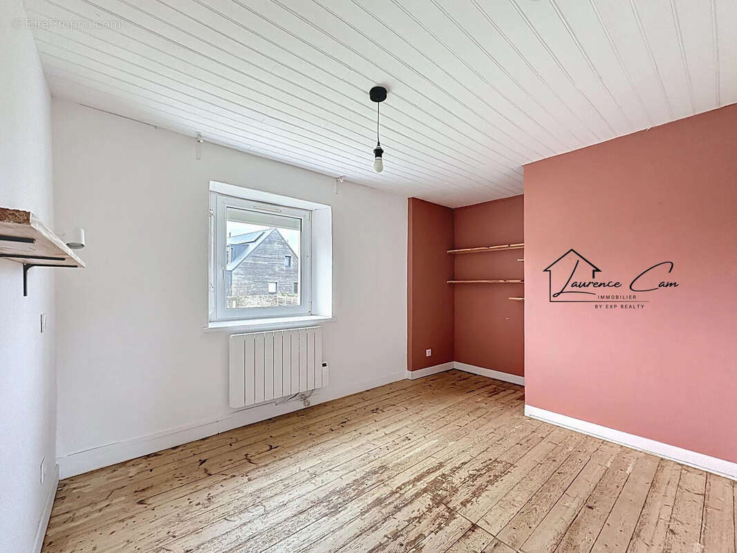 Maison à PLOUGUERNEAU