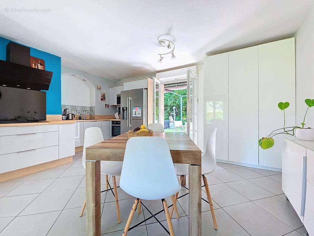 Maison à SAINT-GEORGES-D&#039;ESPERANCHE