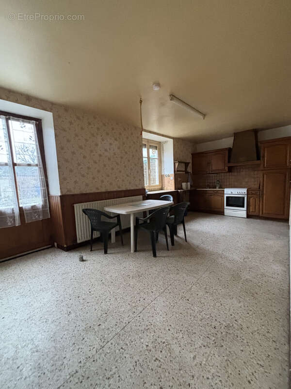 Maison à CHATILLON-SUR-SEINE