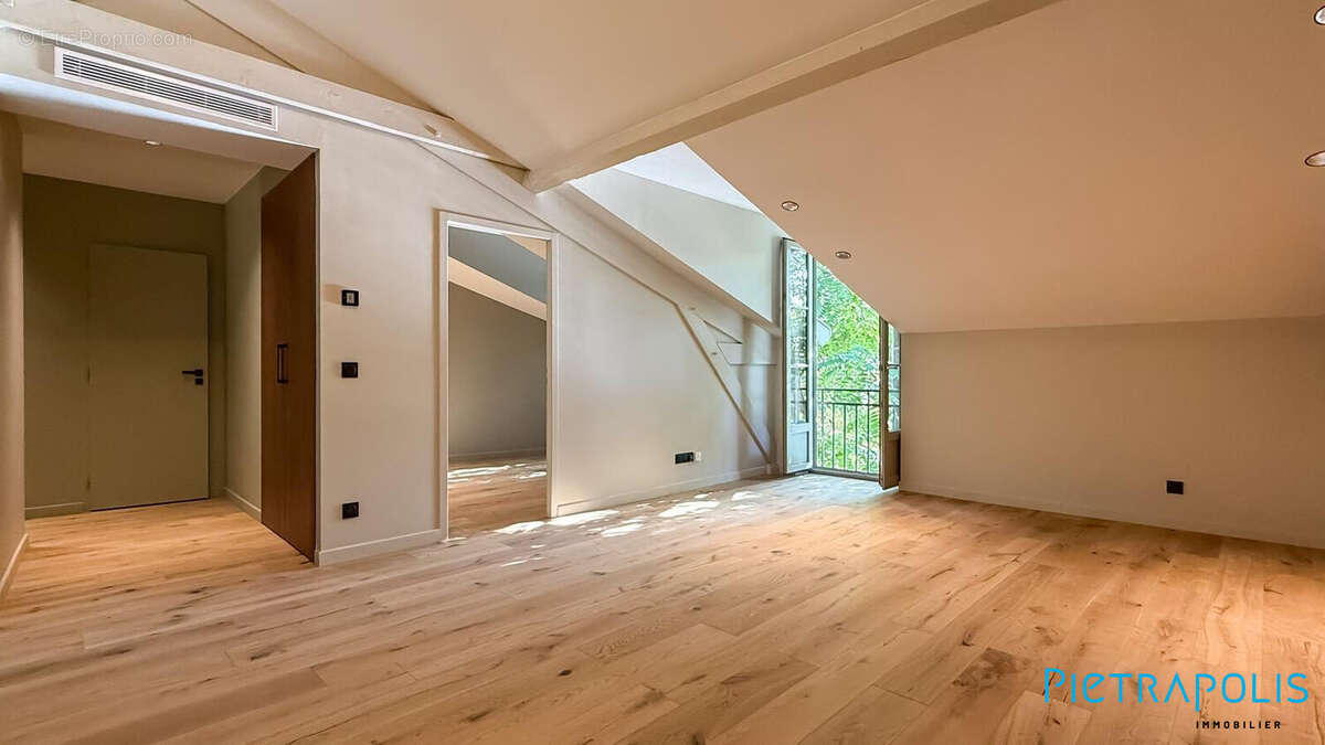 Appartement à LYON-1E
