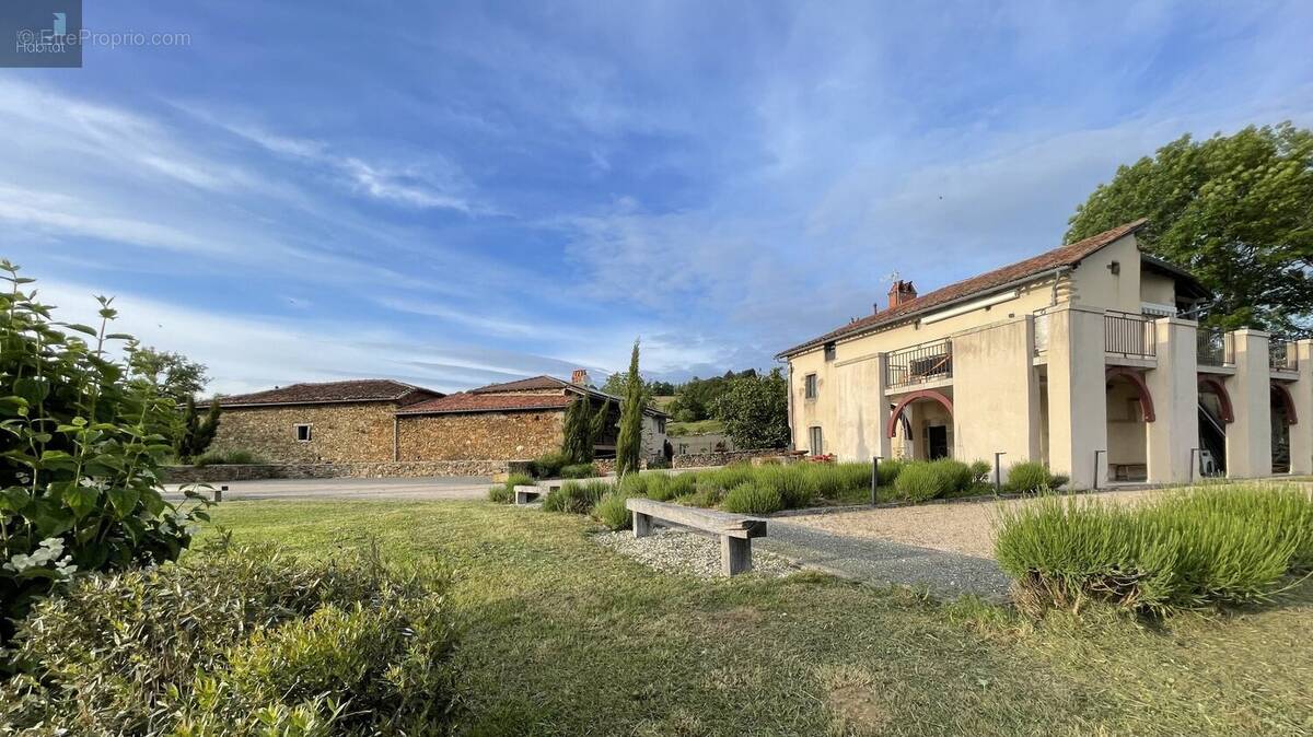 Maison à SAINT-CIRGUES