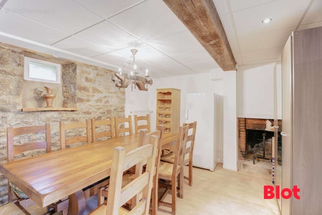 Maison à PLOUER-SUR-RANCE