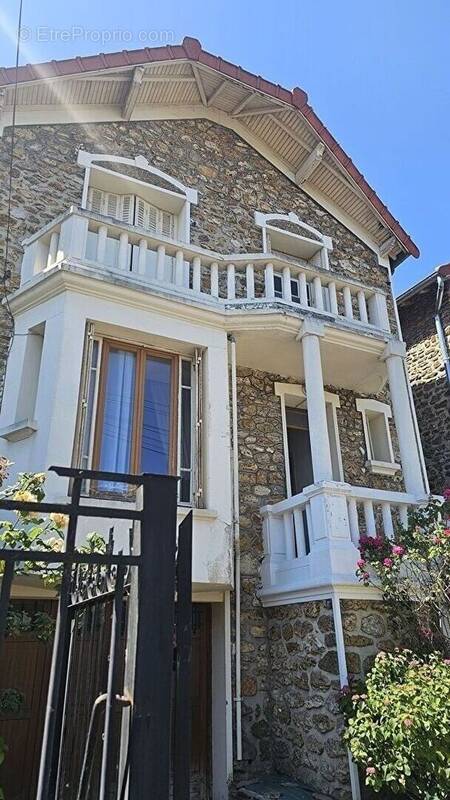 Maison à VILLEMOMBLE