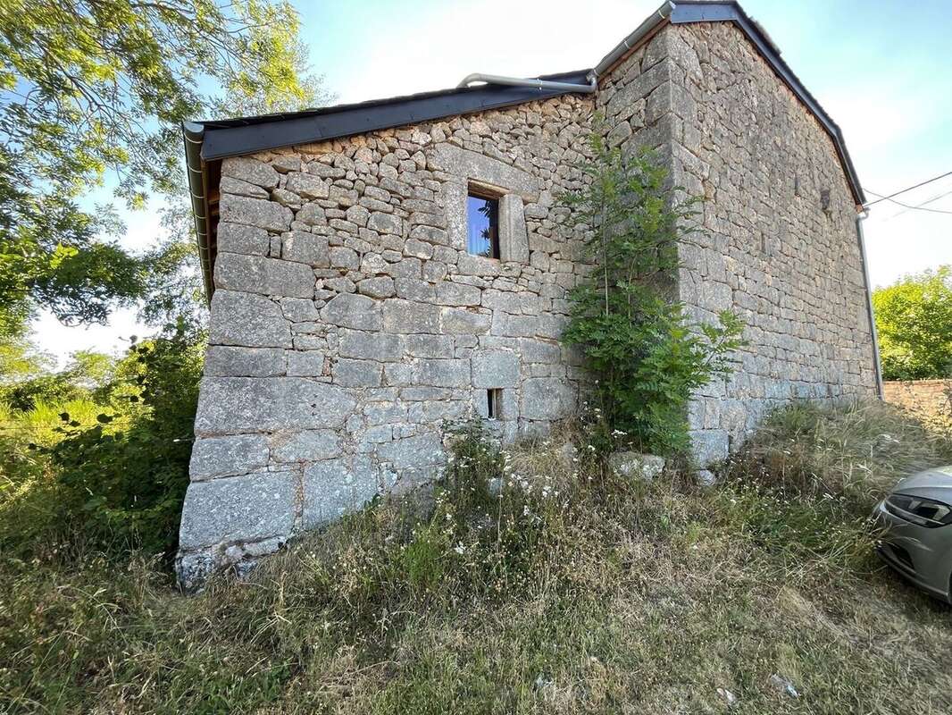 Maison à ALBARET-LE-COMTAL