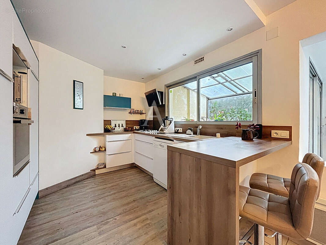 Maison à MORTAGNE-SUR-SEVRE