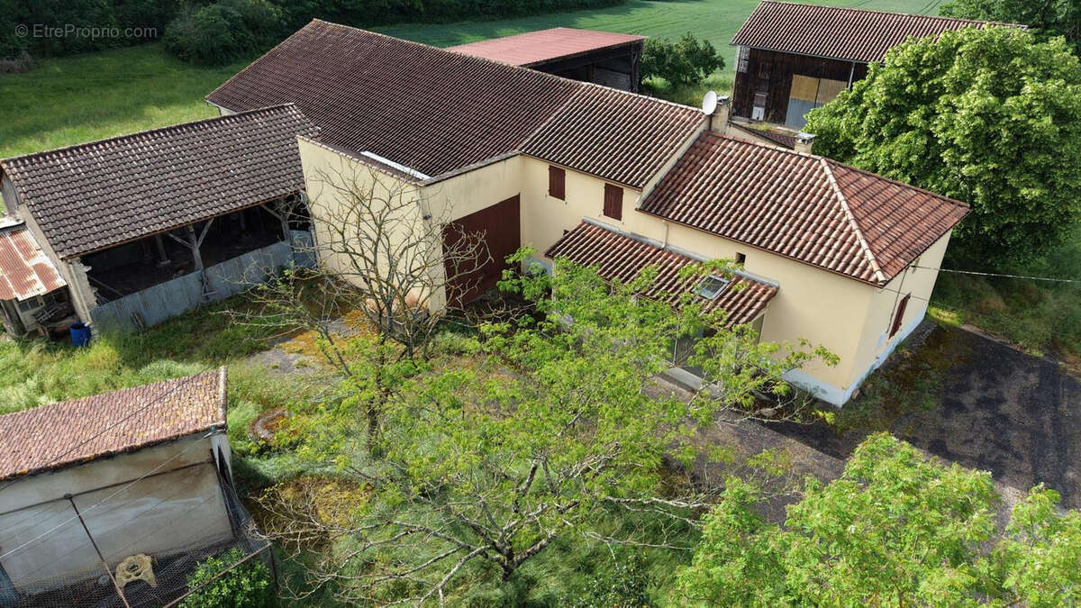 Maison à MONSEMPRON-LIBOS