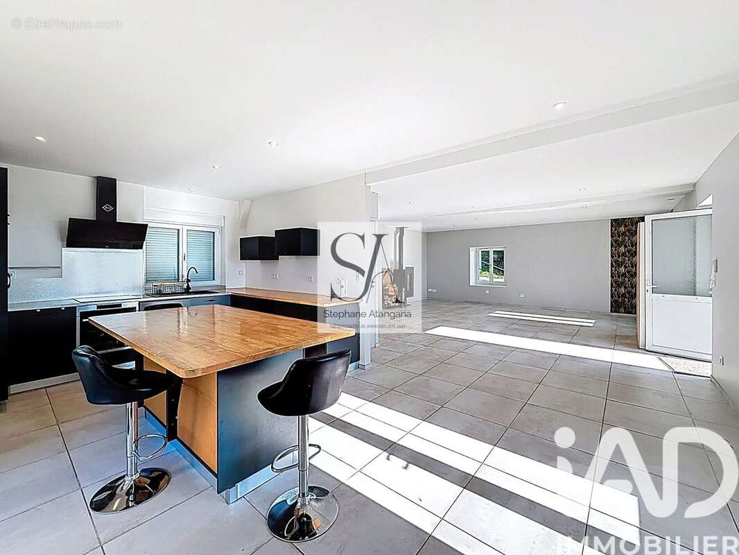 Photo 3 - Maison à USSAC