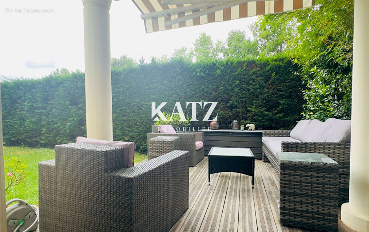 Appartement à VAUCRESSON