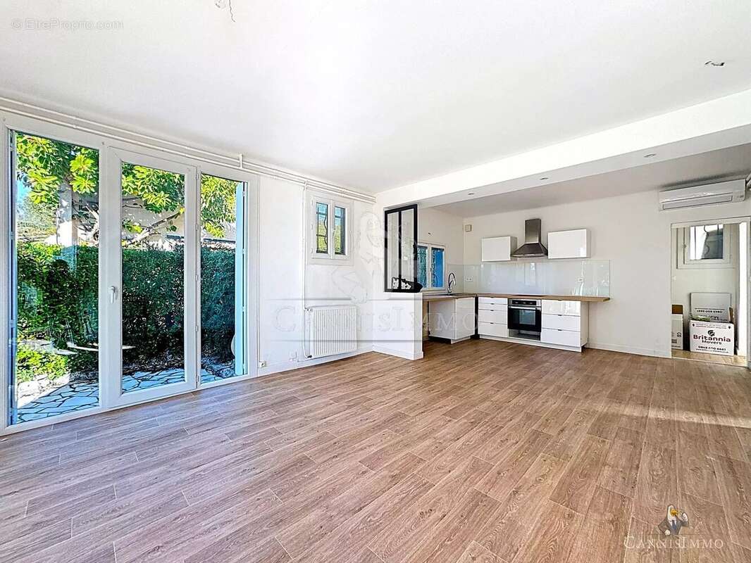 Maison 140 m2 apercu mer proche  des plages  / cannes croix des gardes - photo 6