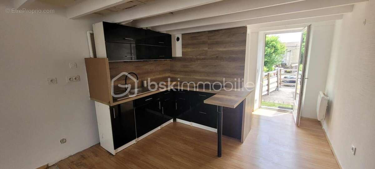 Appartement à SAUJON