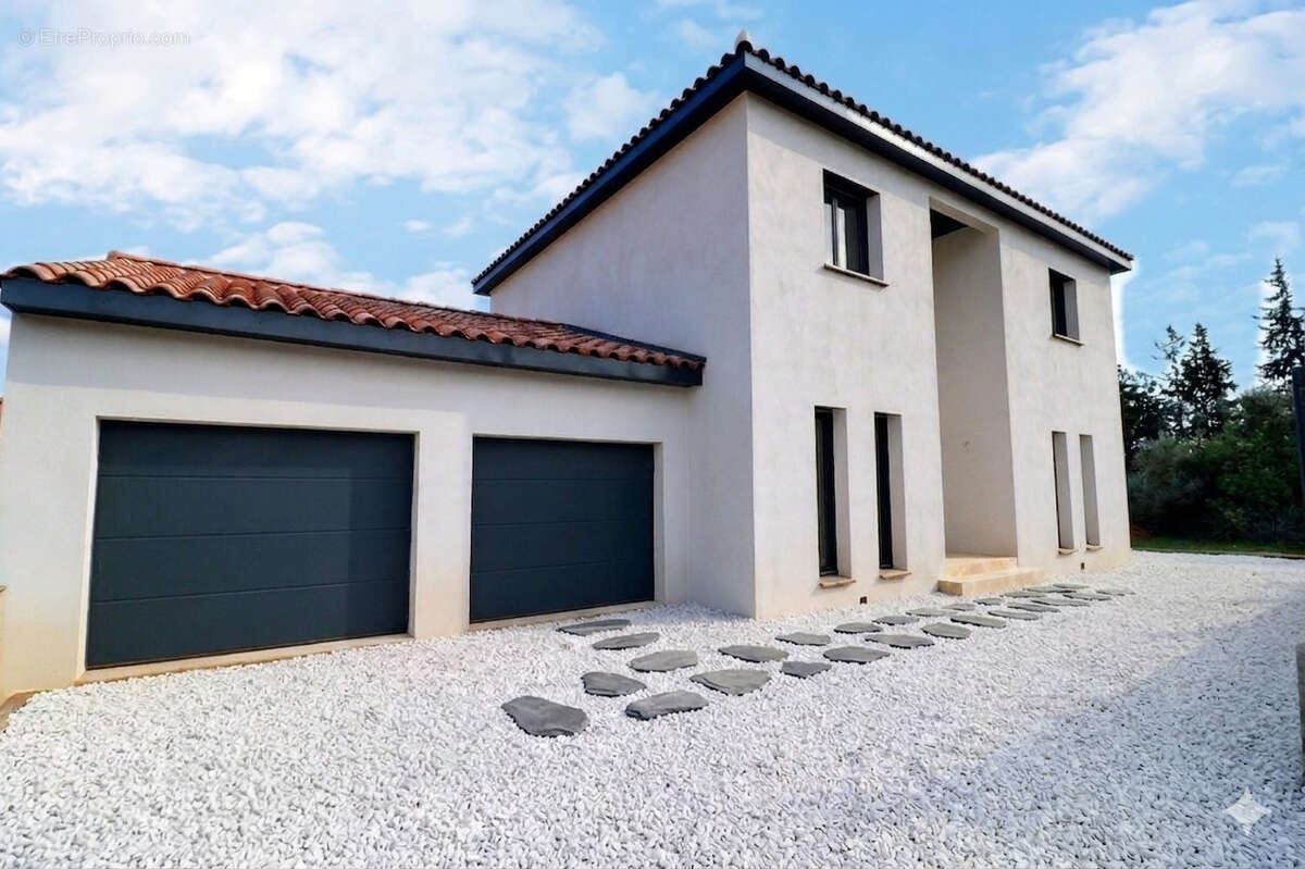 Maison à SAINT-JEAN-DE-FOS