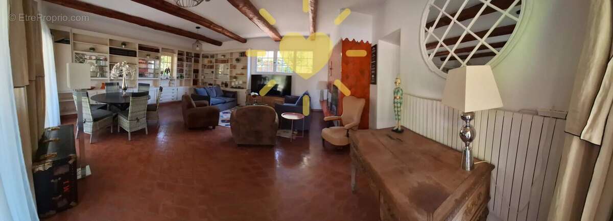 Bastide provencale renovee au calme accessible a pied du village - photo 25