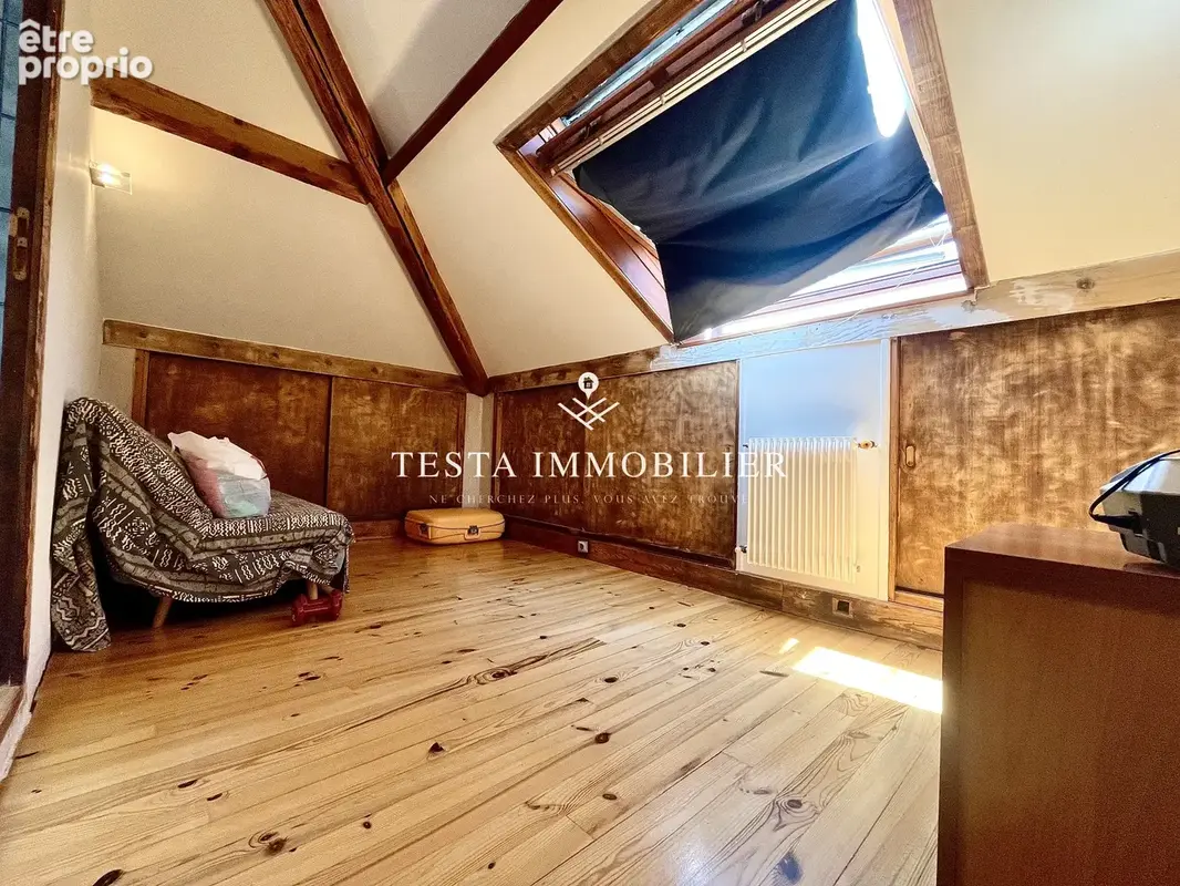 Menton Terres Chaudes - Dernier étage d'une maison de maître - Appartement duplex de 145 m2 (92 m2 loi carrez) - photo 19