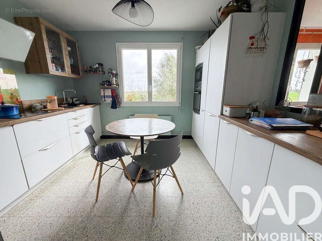 Photo 3 - Maison à SAINT-XANDRE