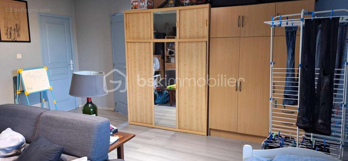 Maison à LA CHAPELLE-SUR-AVEYRON