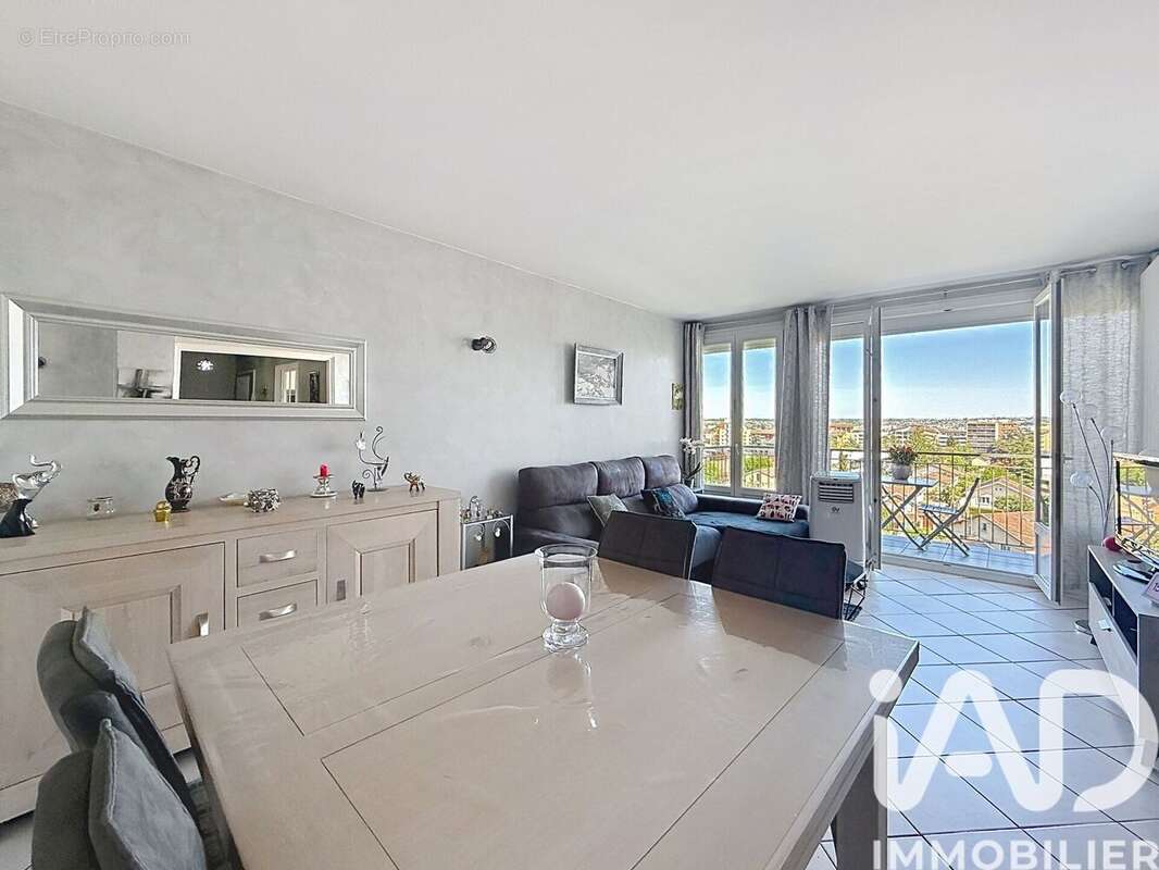 Photo 5 - Appartement à VILLEFRANCHE-SUR-SAONE