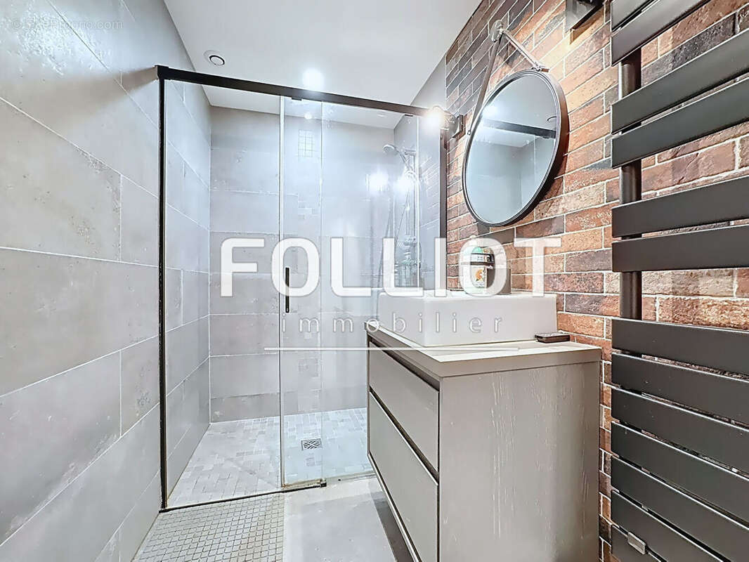 Maison à FRENOUVILLE