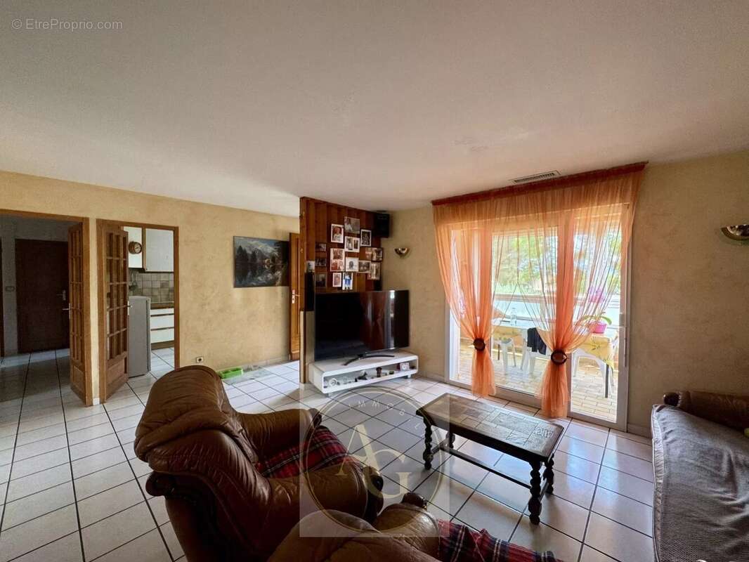 Maison à PENNAUTIER