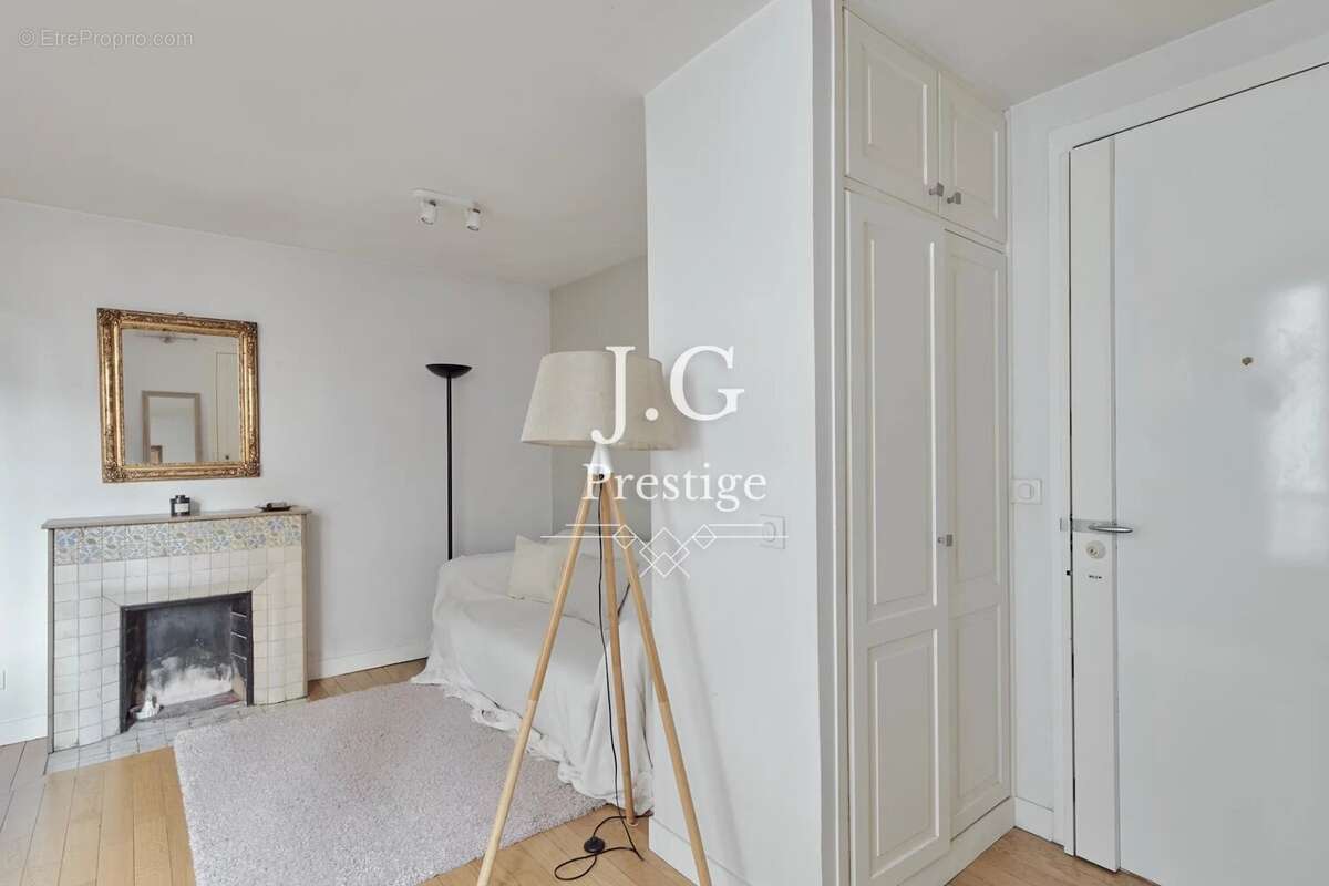 Appartement à PARIS-5E