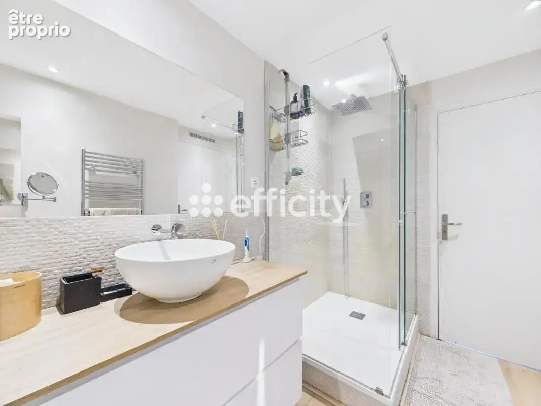 Maison 220 m² à Lesquin  - photo 19