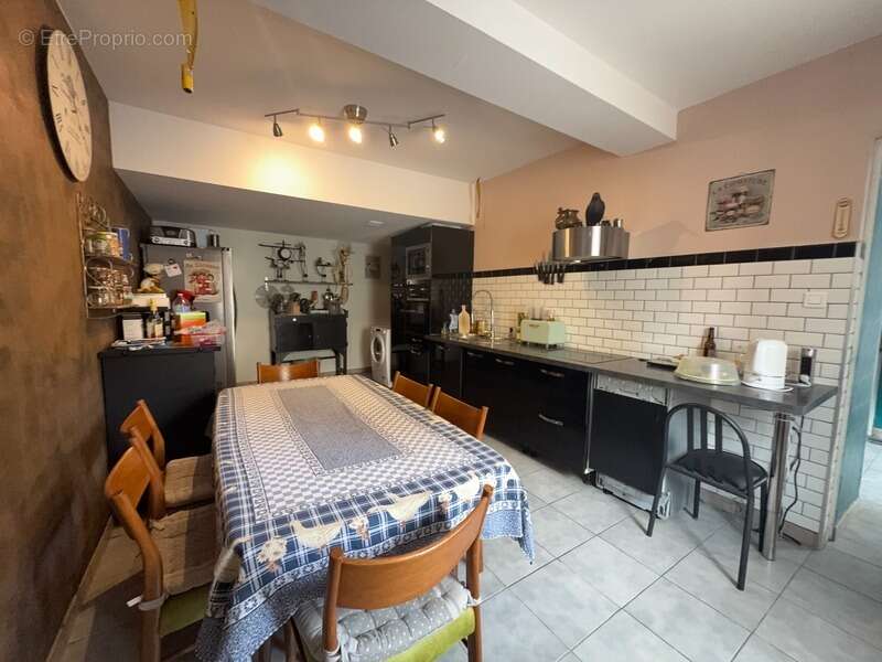 Maison atypique 180 m² – Centre Jussey (70) – Fort potentiel - photo 2