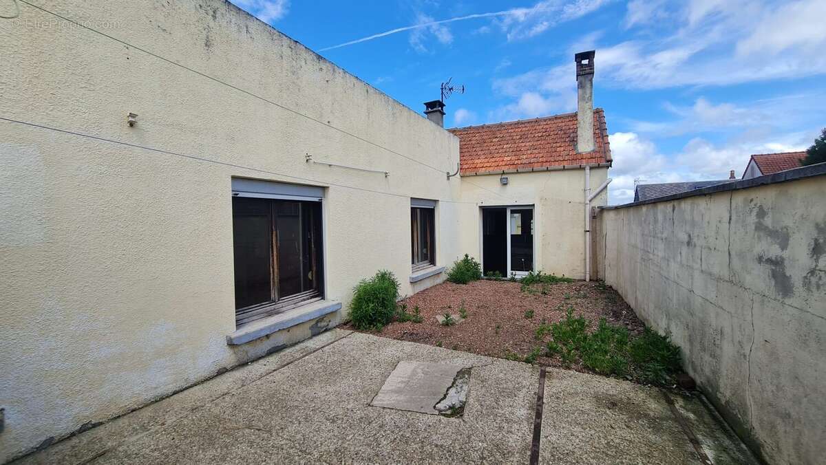 Maison à FRIVILLE-ESCARBOTIN