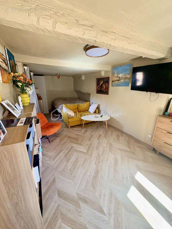 Appartement à OLLIOULES