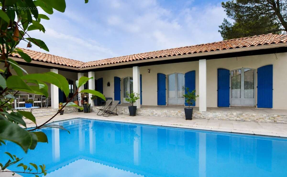 Grande villa familiale avec piscine - photo 2