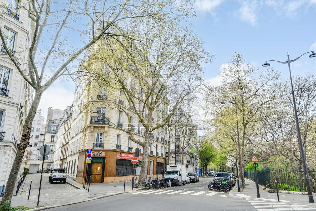 Appartement à PARIS-17E
