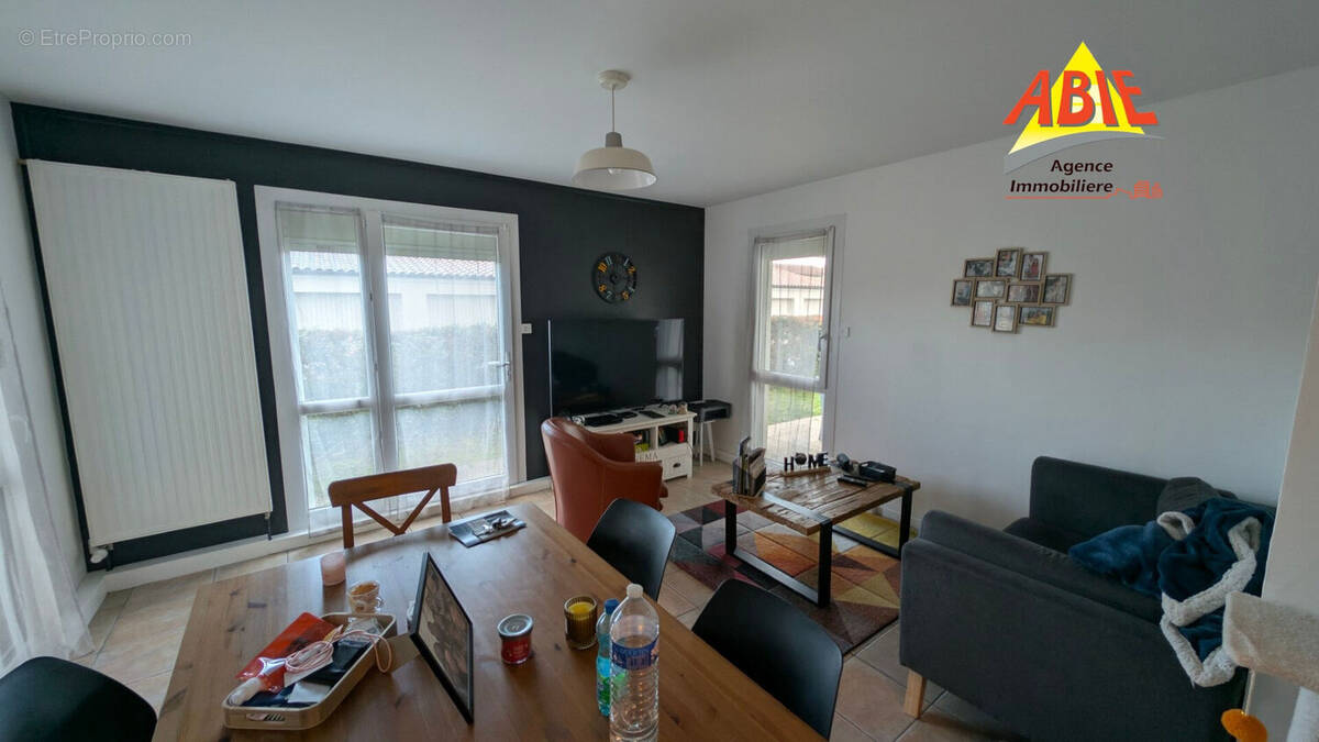 Photo 1 - Appartement à NIORT