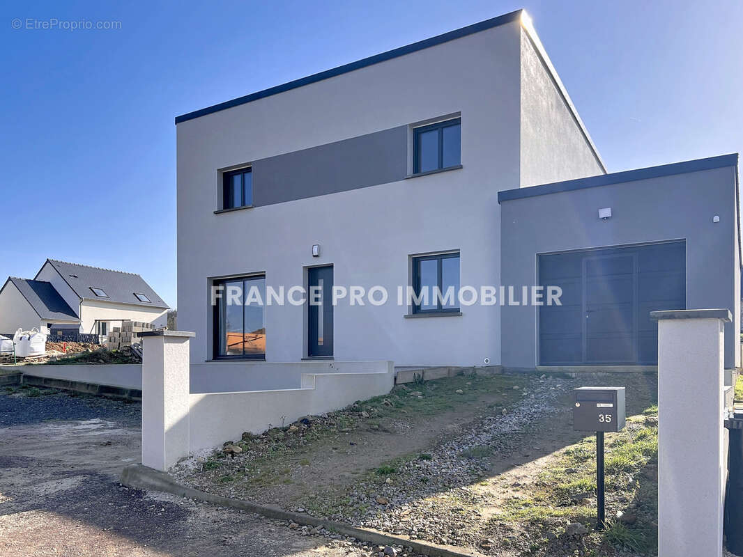 Maison à MARTINVAST