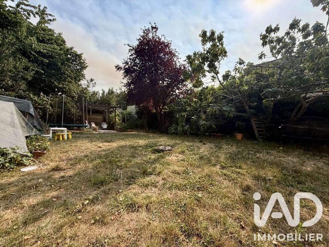 Maison 72 m² à Arpajon  - photo 9