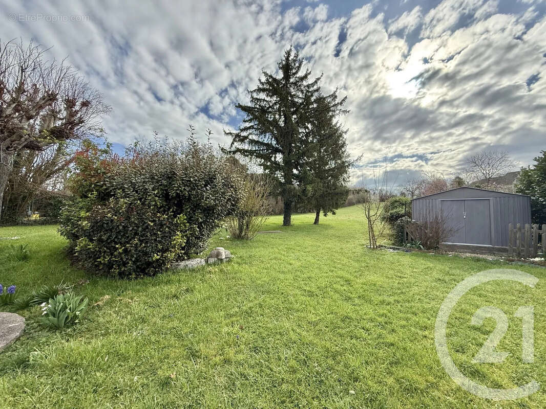 Maison à JALIGNY-SUR-BESBRE