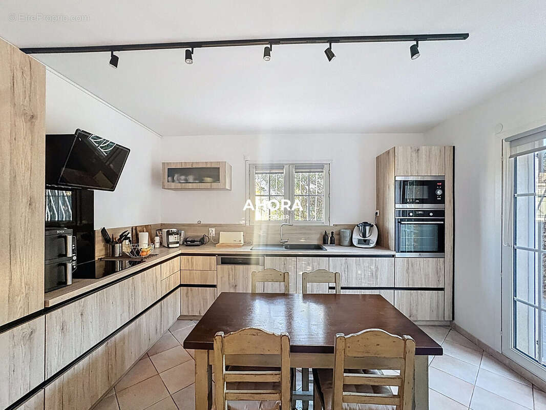 Maison à MARSEILLE-9E