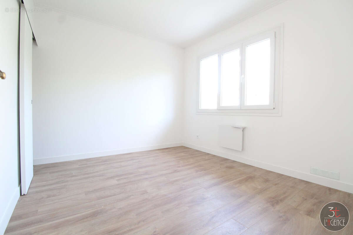 Appartement à FONTENAY-SOUS-BOIS