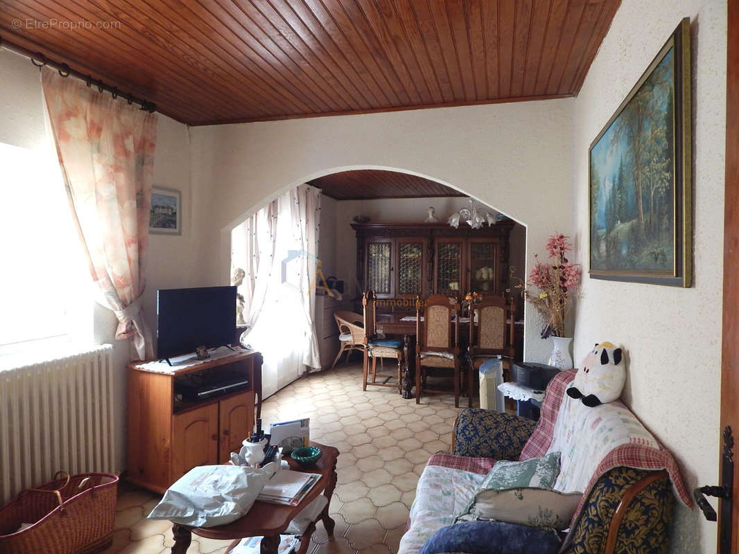 Maison à LORCY