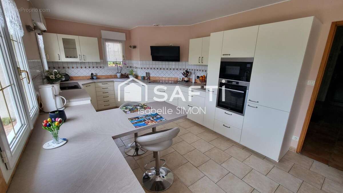 Maison 160 m² à Attin  - photo 3