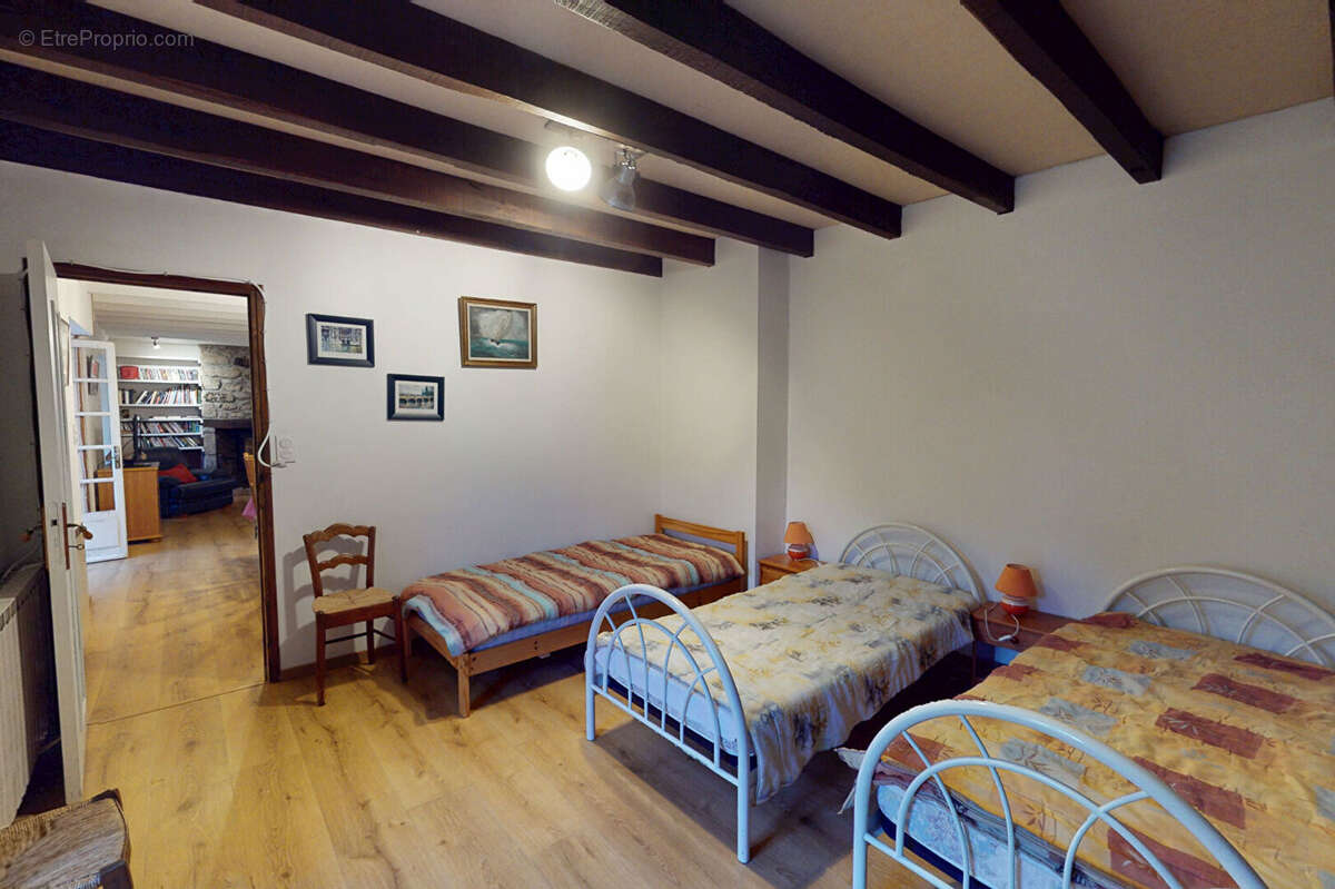 Maison à GOLINHAC