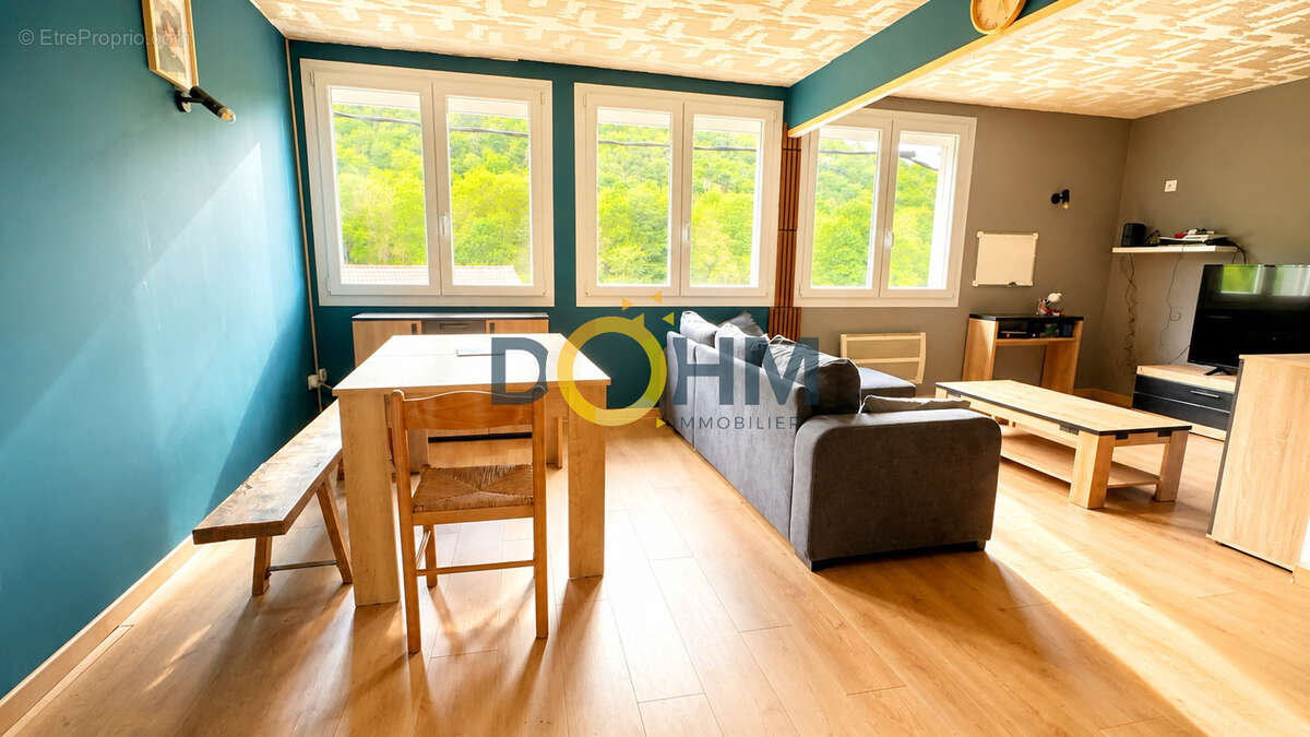 Appartement à MASSIAC